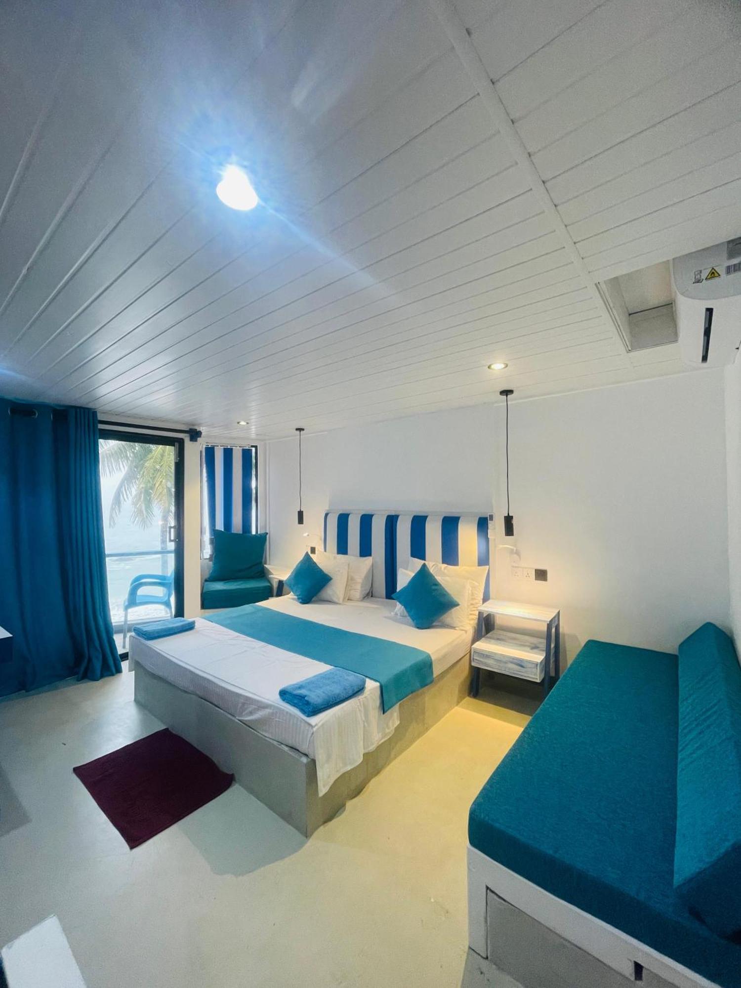 Suncoast Beach Hotel Mirissa Exteriér fotografie
